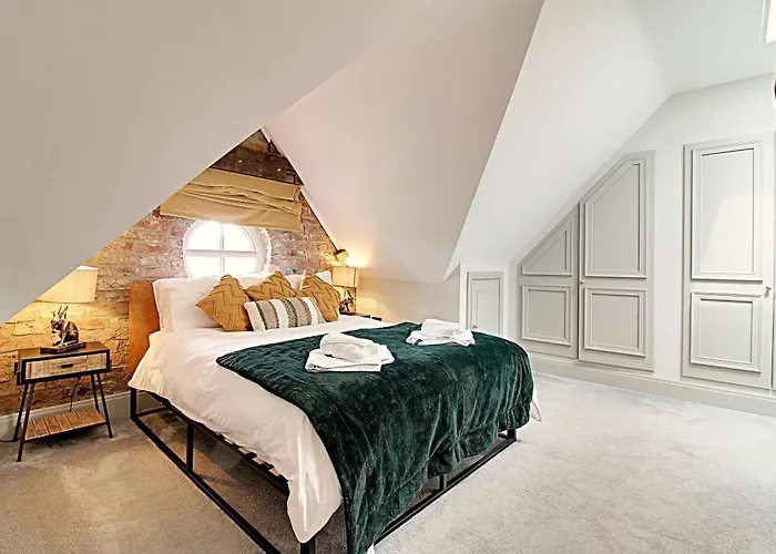 Finest Retreats - Highfield House